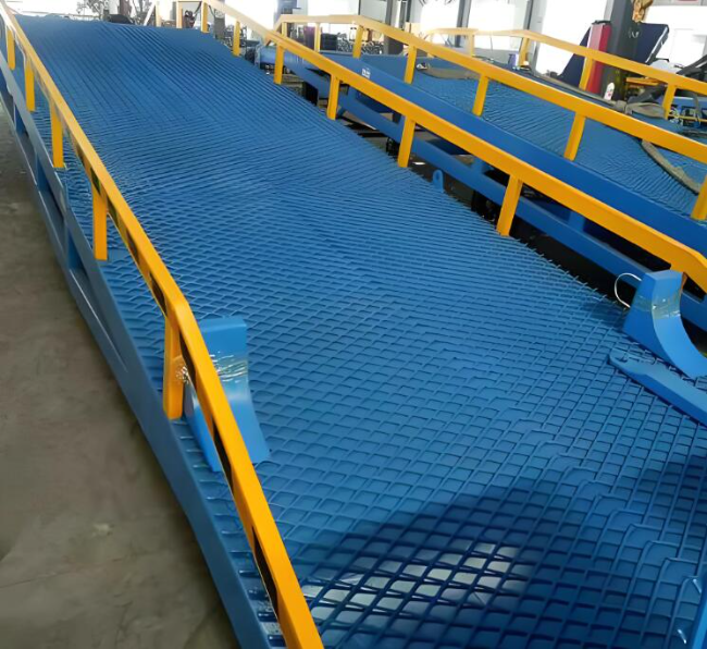 晴隆移动式液压登车桥